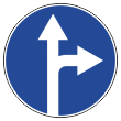 Дорожный знак 4.1.4 «Движение прямо или направо» (металл 0,8 мм, III типоразмер: диаметр 900 мм, С/О пленка: тип Б высокоинтенсив.)